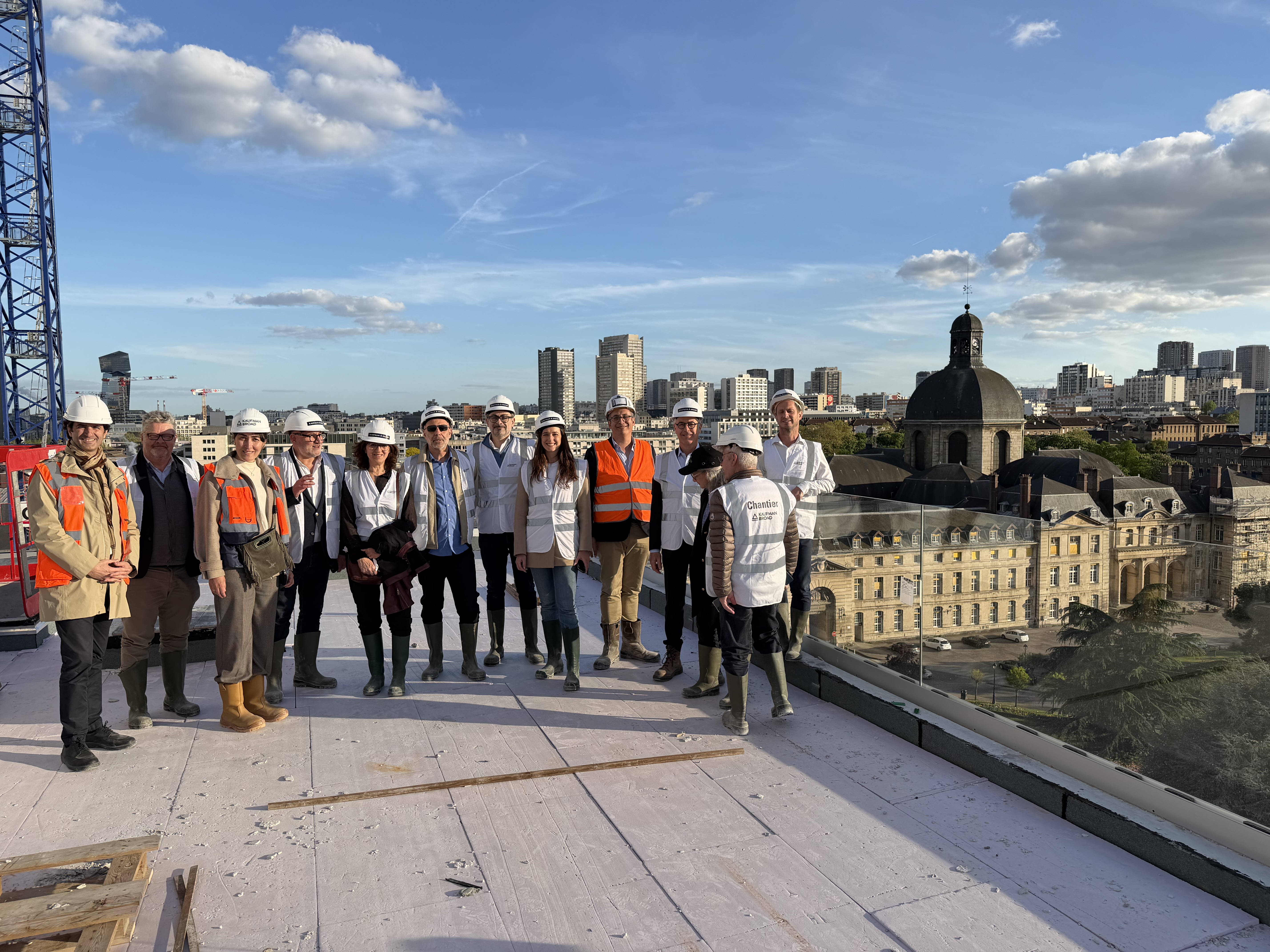 Visite du chantier A7A8, Gare d'Austerlitz — vue depuis le toit sur la Pitié-Salpêtrière